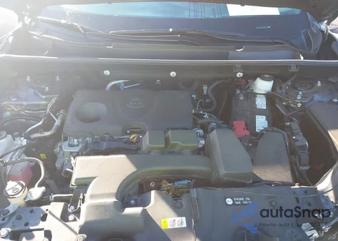 2024 Toyota Rav4 Xle z USA, uszkodzony, nr VIN 2T3W1RFV6RW352040